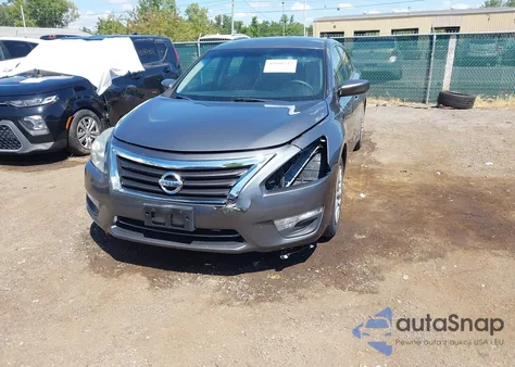 2014 Nissan Altima 2.5 S из США, поврежденный, VIN 1N4AL3AP0EC143387